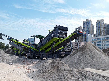 建築垃圾移動破碎機